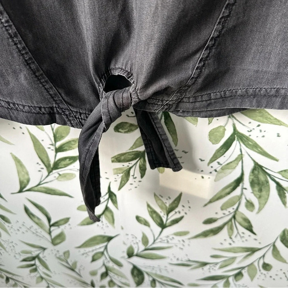 Lee Riders Shape Illusions Long Sleeve Tie Front Denim Shirt. Size L. Bl… - Picture 5 of 11